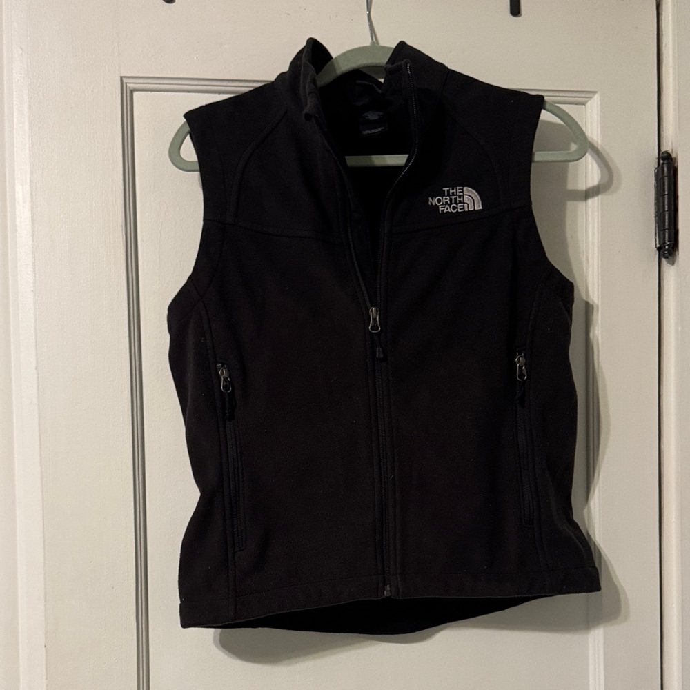 The North Face Classic Black Zip Vest